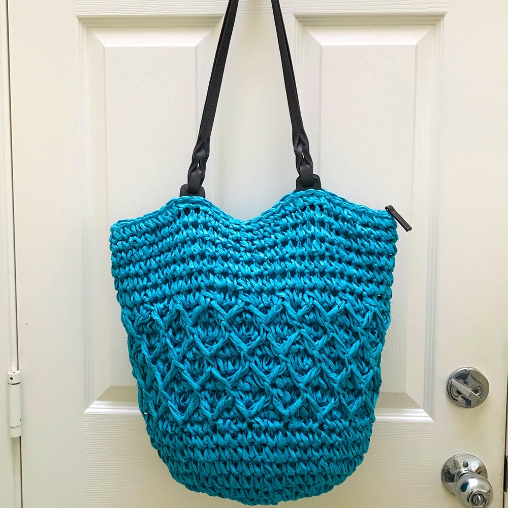 Blue paper straw bag